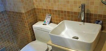 Bofeng Apartment Hotel - Куньмин Экстерьер фото